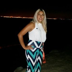 Meet your Posher, Roxana