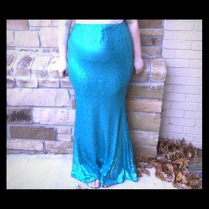 Windsor long sequin skirt