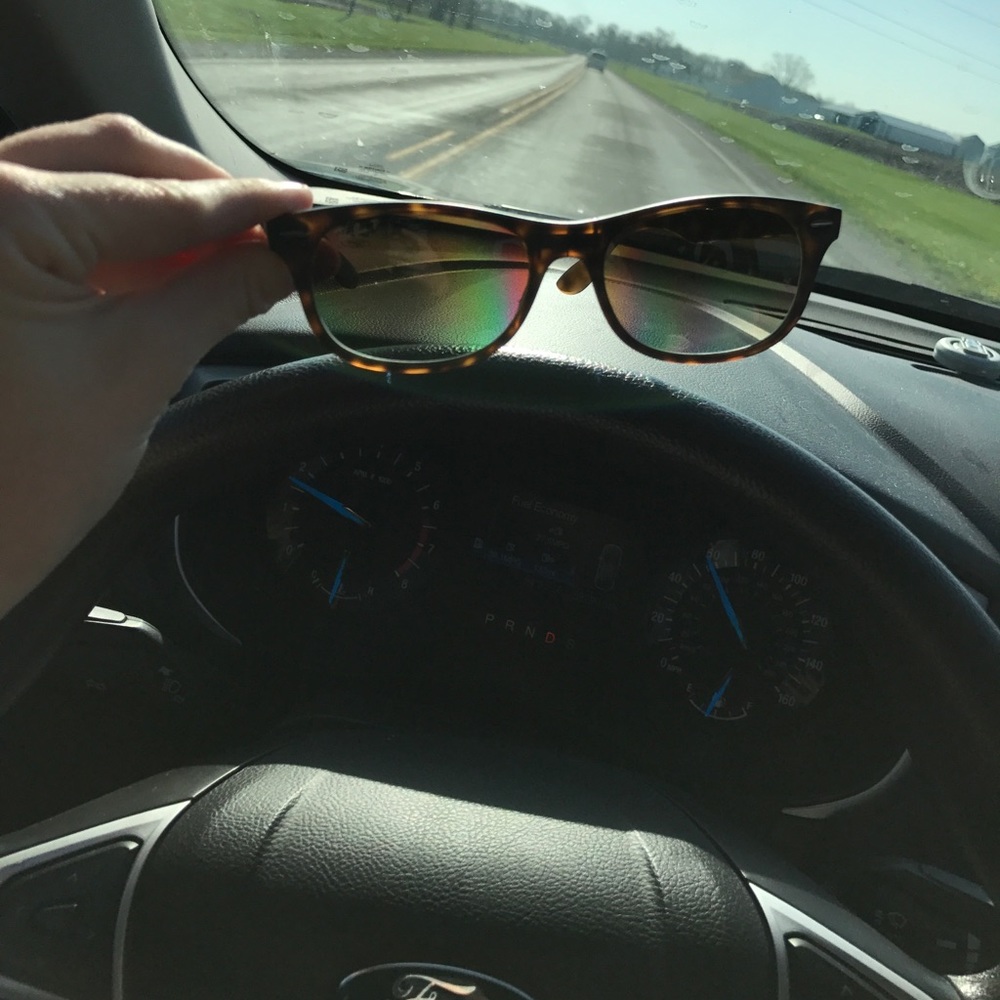 Polarized folding Ray Bans