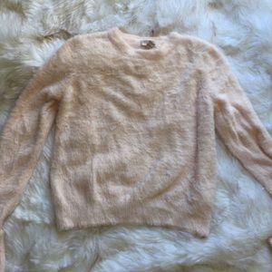 SUPER FUZZY Pink Sweater