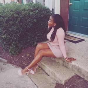 Meet your Posher, Rose