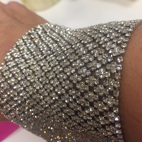 Amazing Crystal Flexi-Mesh Cuff,NWT - Picture 2 of 4