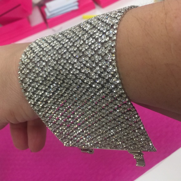 Amazing Crystal Flexi-Mesh Cuff,NWT - Picture 4 of 4