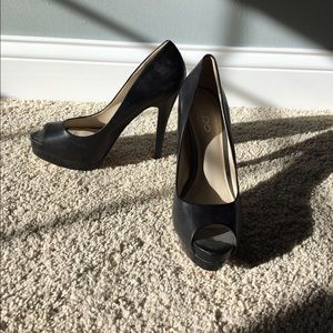 Black peep toe ALDO heals worn twice. Size 8