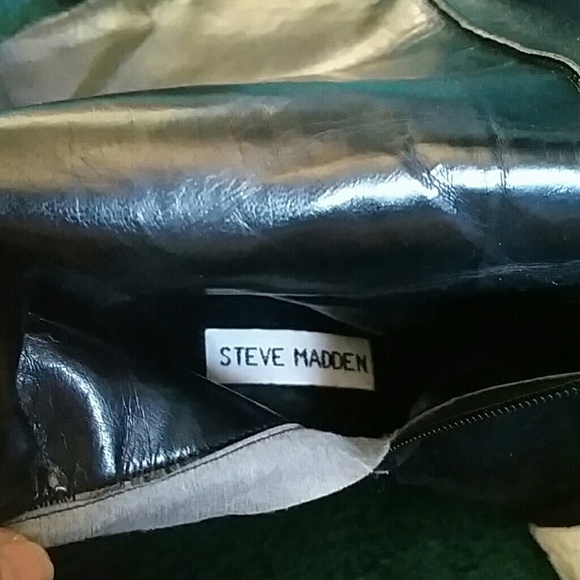 Steve Madden suede fringe boots - Picture 3 of 3