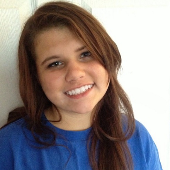 Meet your Posher, Hannah - Picture 1 of 1