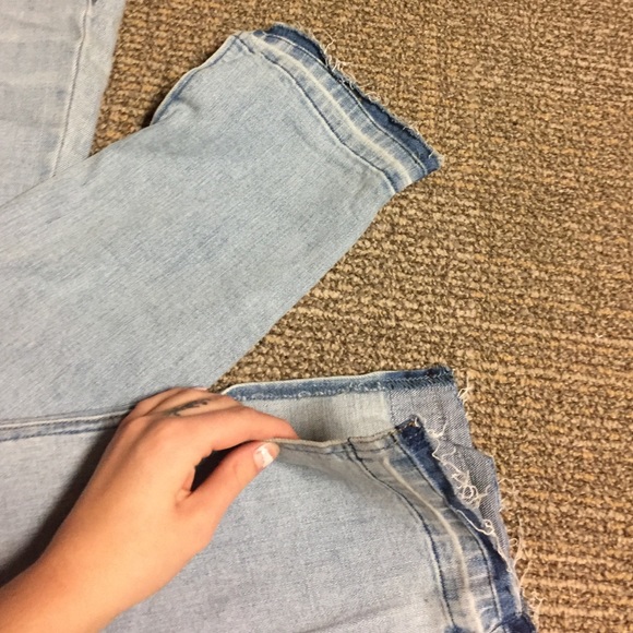 Jeans - Picture 2 of 4