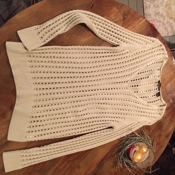 long sleeve sweater