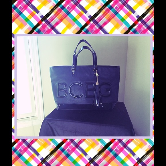 BCBG Logo Bag - 50% Off NOW 🎉🎉