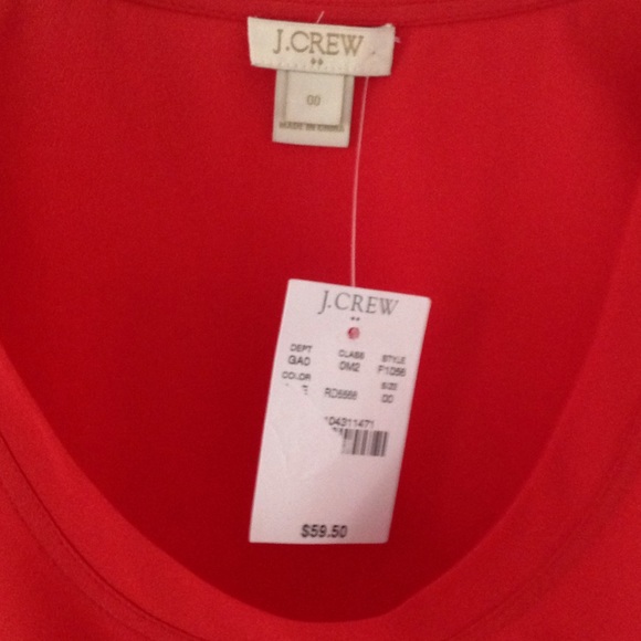 Red top - Picture 2 of 2