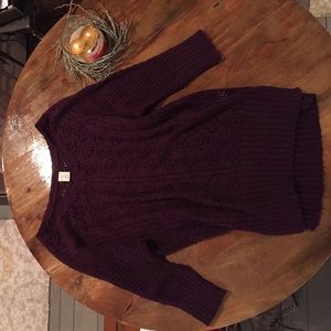 quarter length sleeve sweater