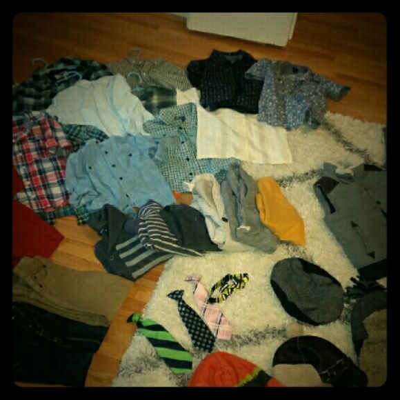 4t,5T boy bundle dress shirts, pants, jeans