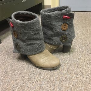 Muk luk  boots
