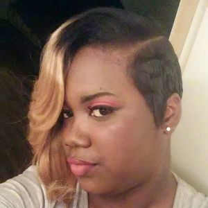 Meet your Posher, Laqusha