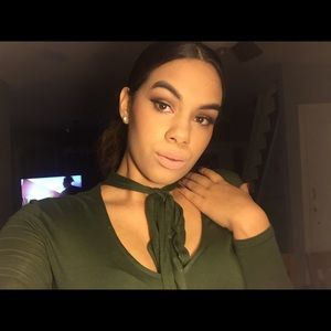 Meet your Posher, Edily