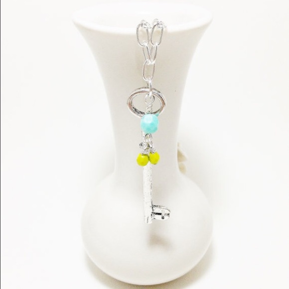 Silver Key Necklace - Picture 3 of 4