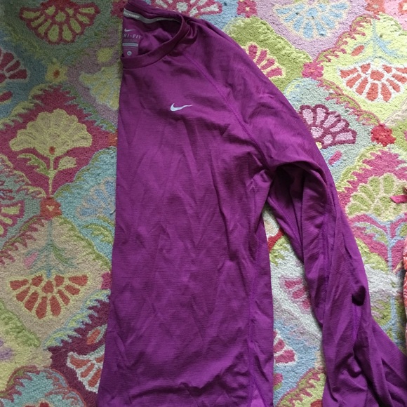 Nike dri fit long sleeved
