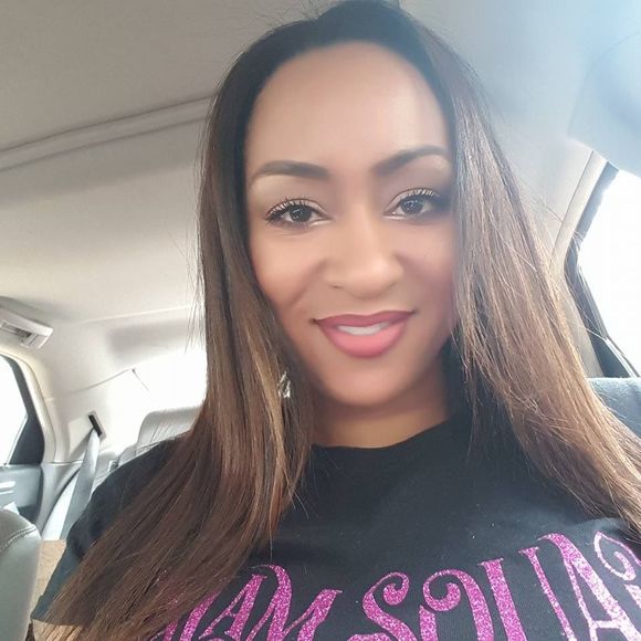 Meet your Posher, Marina - Picture 2 of 2