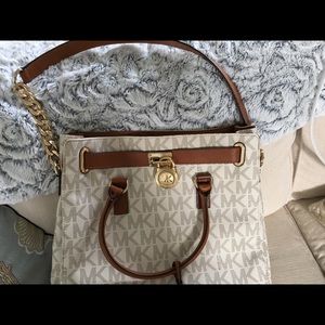 Michael Kors Hamilton  Large Logo tote.