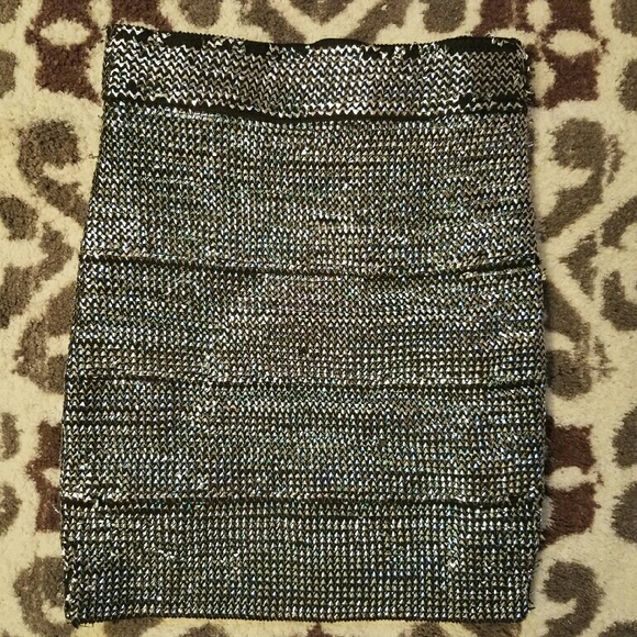 🐍SEQUIN STRETCH BODY CON MINI SKIRT