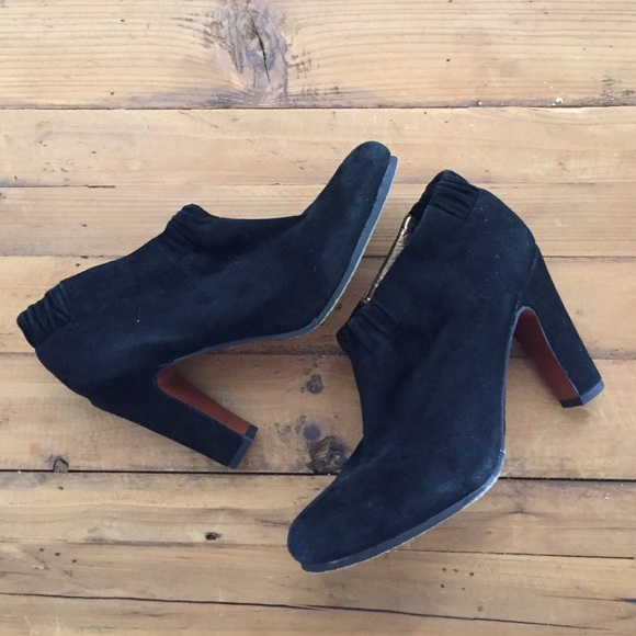 Sam Edelman black suede booties