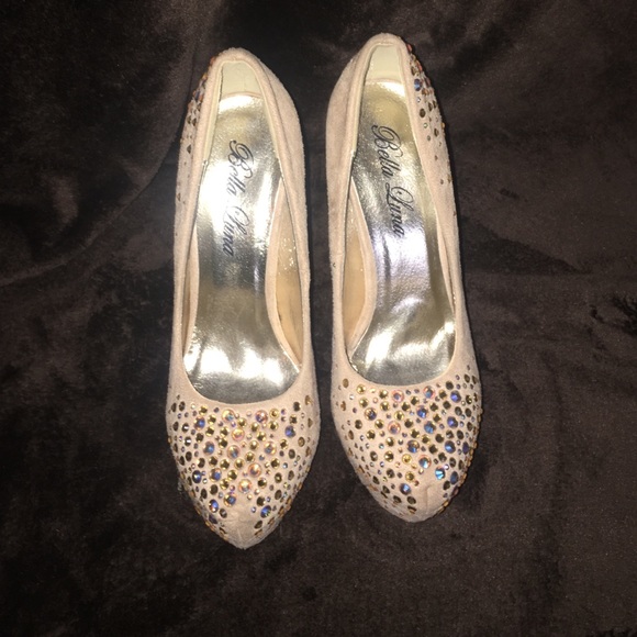 NUDE FAUX SUADE WITH RHINESTONES PUMPS NWOB