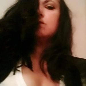 Meet your Posher, Carla