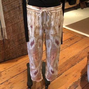 Calypso printed pants