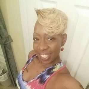 Meet your Posher, Tara