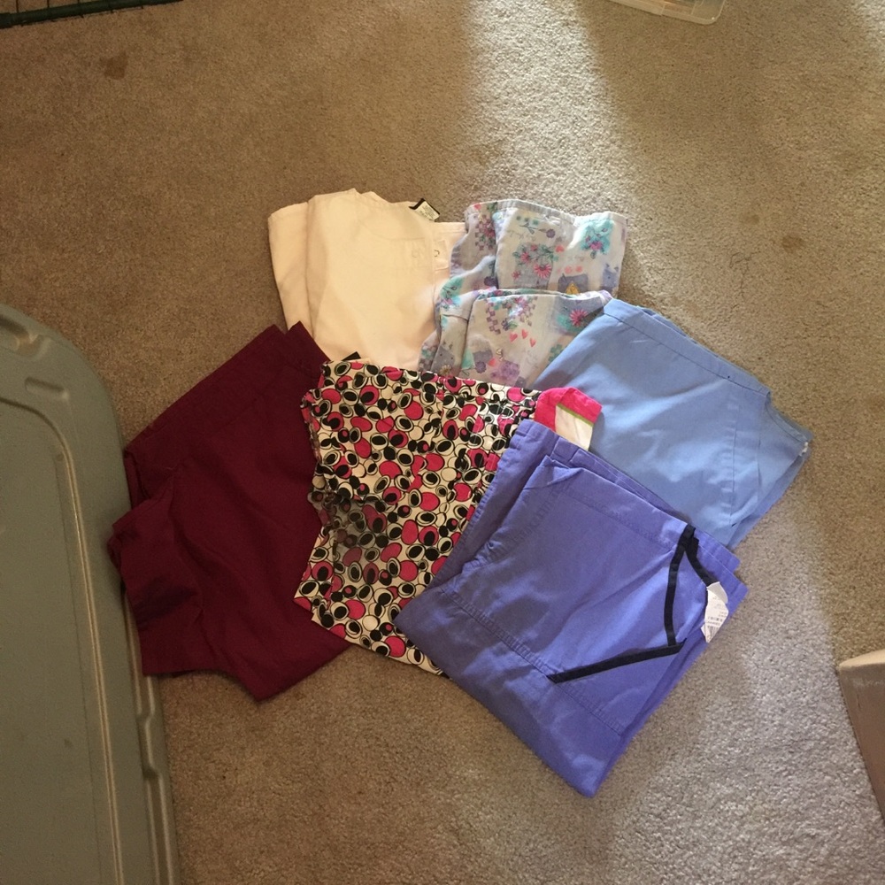 Scrub tops - Picture 4 of 4