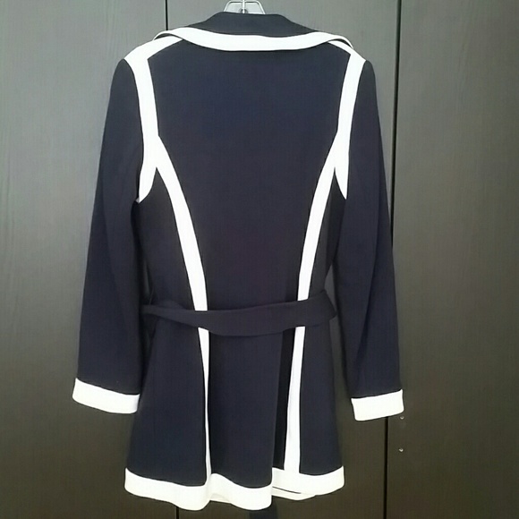 Jacket - Picture 2 of 3