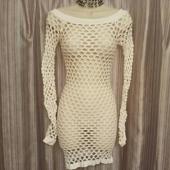 🦄STRETCH PEEP HOLE DRESS - Picture 2 of 4