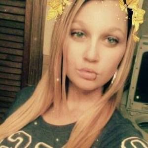 Meet your Posher, Harmony