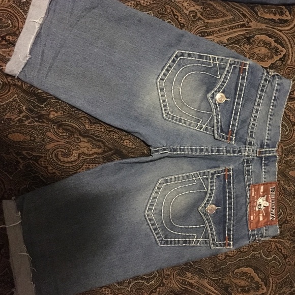 True religion Jean shorts size 32 , 34 . - Picture 2 of 4
