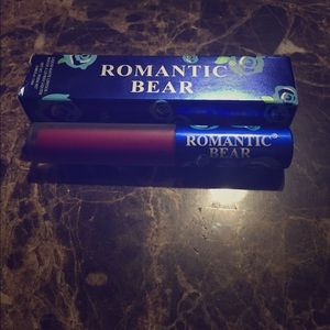 Romantic bear (beet it)