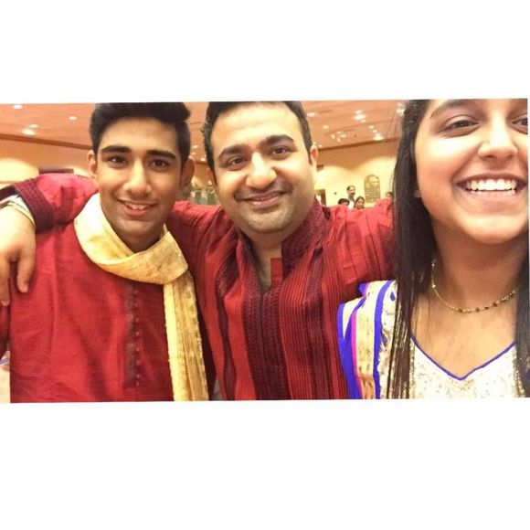 Meet your Posher, Shobhit