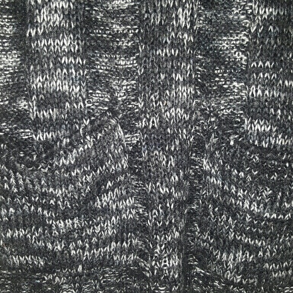 Rue21 charcoal tunic sweater - Picture 2 of 3