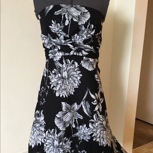 Black and White Floral Print Dress