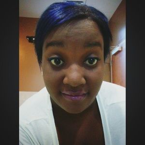 Meet your Posher, Erica