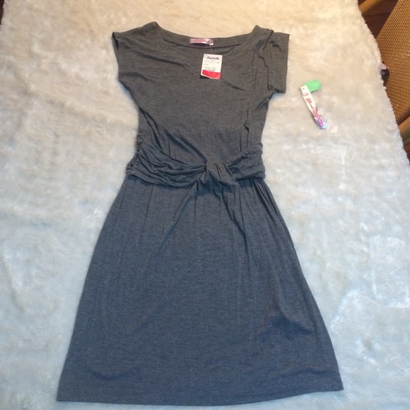 NWT gray short sleeved dress