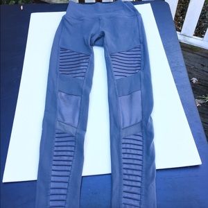 Alo Yoga High Waist Moto Legging in Slate