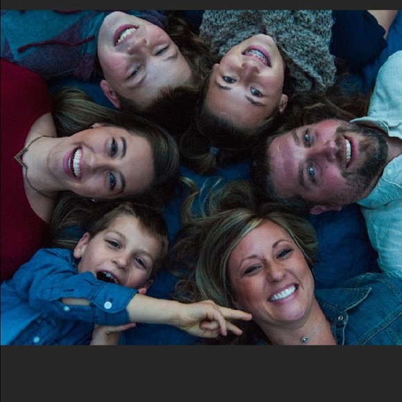 Meet your Posher, Amy - Picture 1 of 1