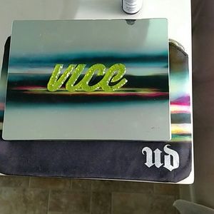 Urban decay eyeshadows -vice