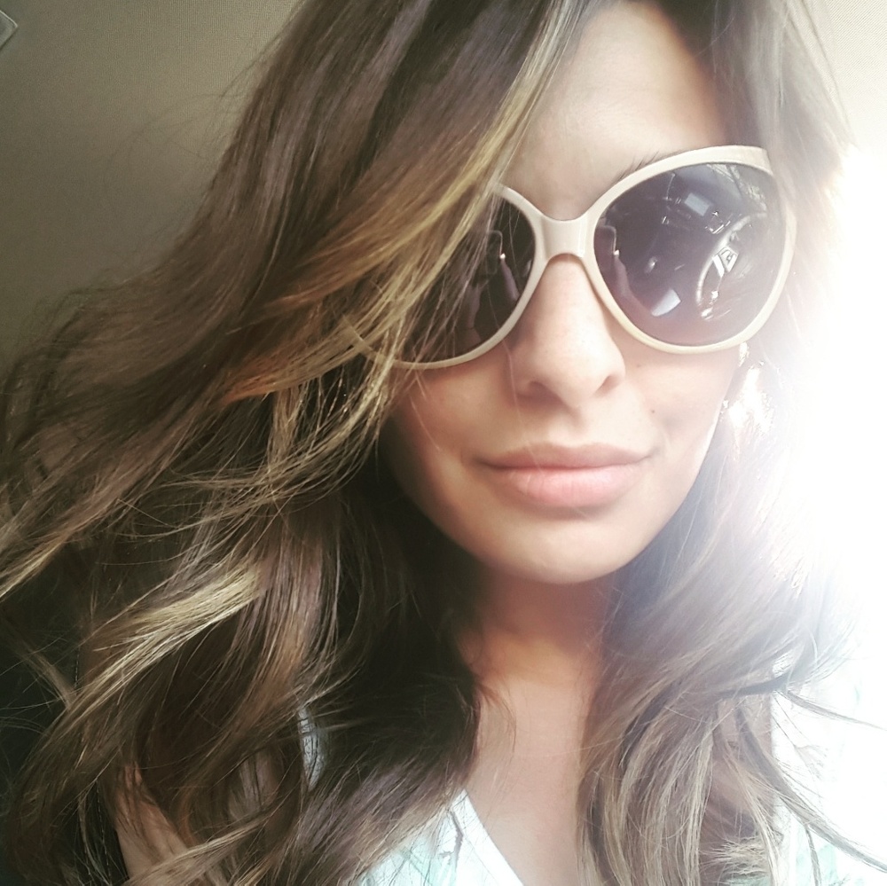 Meet your Posher, Laura