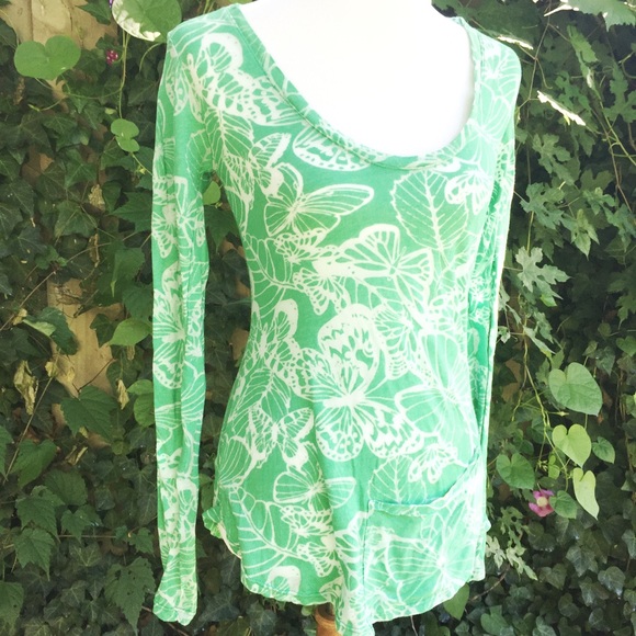 DONATED// ERGE // Butterfly Tee - Picture 2 of 5