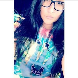 Meet your Posher, Lynn