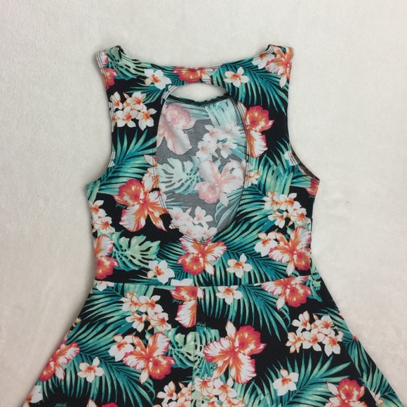 Victoria's Secret PINK skater dress - Picture 3 of 4