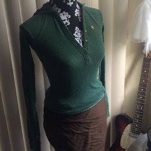 Green A&F fitted hoodie