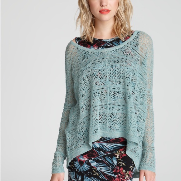 Free People "Waterfalls Pullover" XS