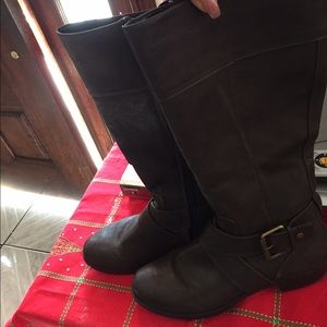 Long brown leather boots